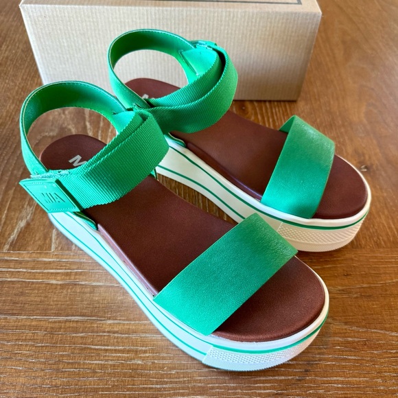 NIB Mia grass green Odelia flatform / wedge sandal 8M - Picture 4 of 12